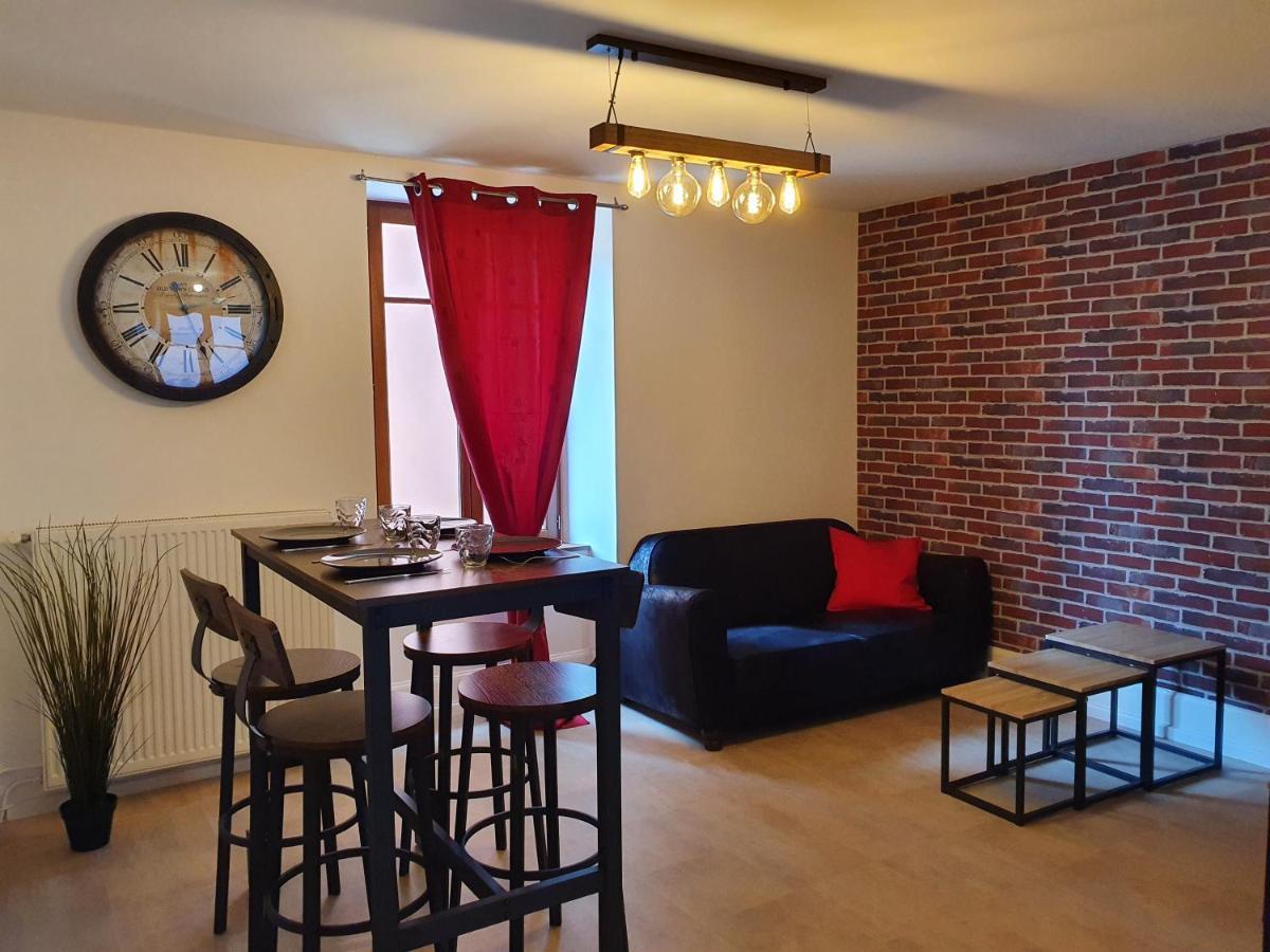 Appartement Industriel Avec Petite Terrasse Belfort Exterior photo